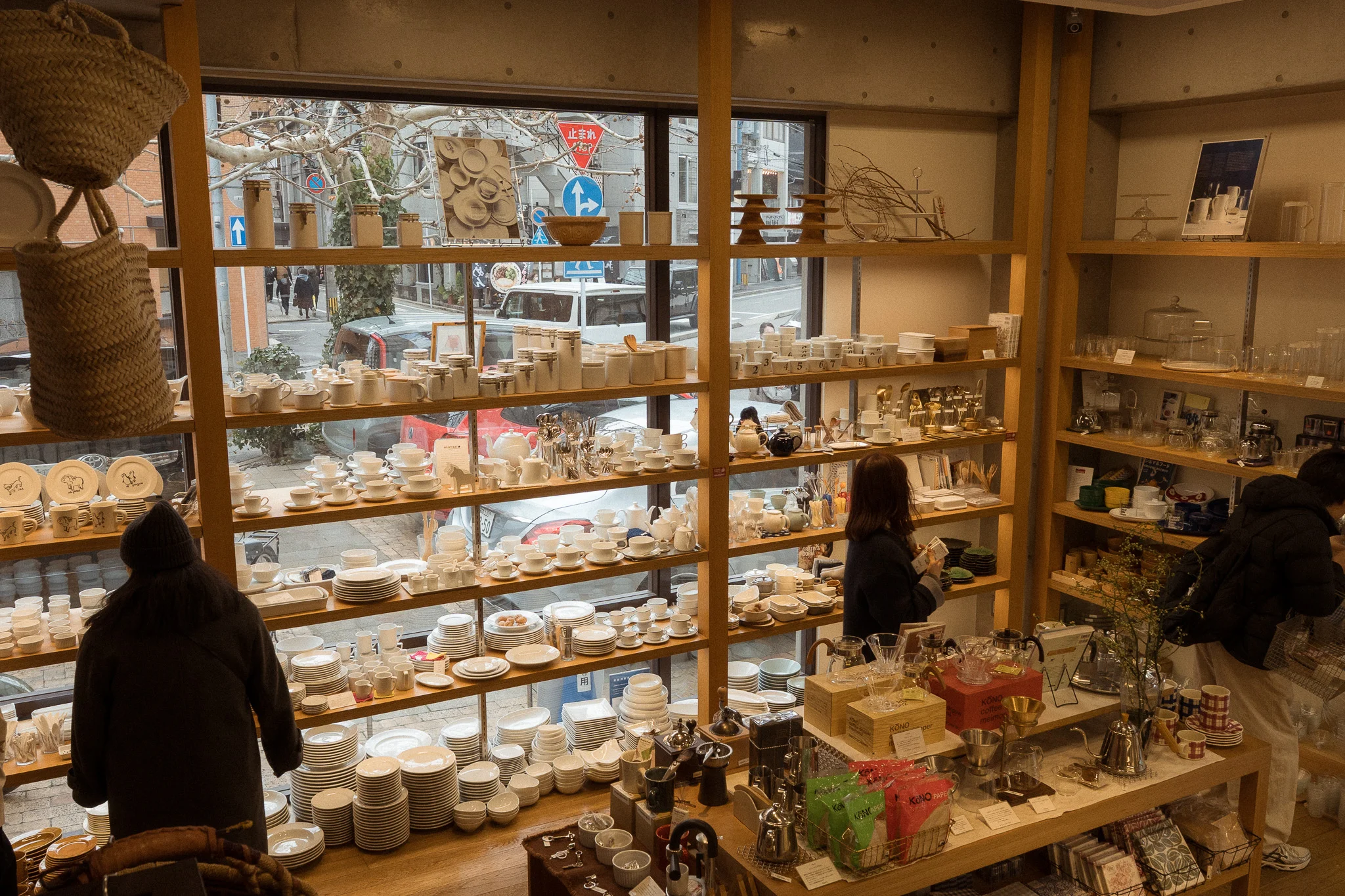 B・B・B POTTERS の店内